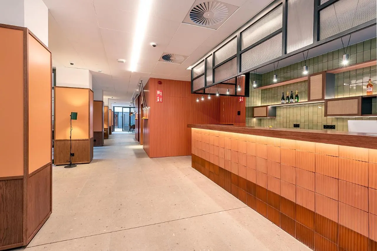 Hotel Orangine L’Hospitalet de Llobregat 4*,